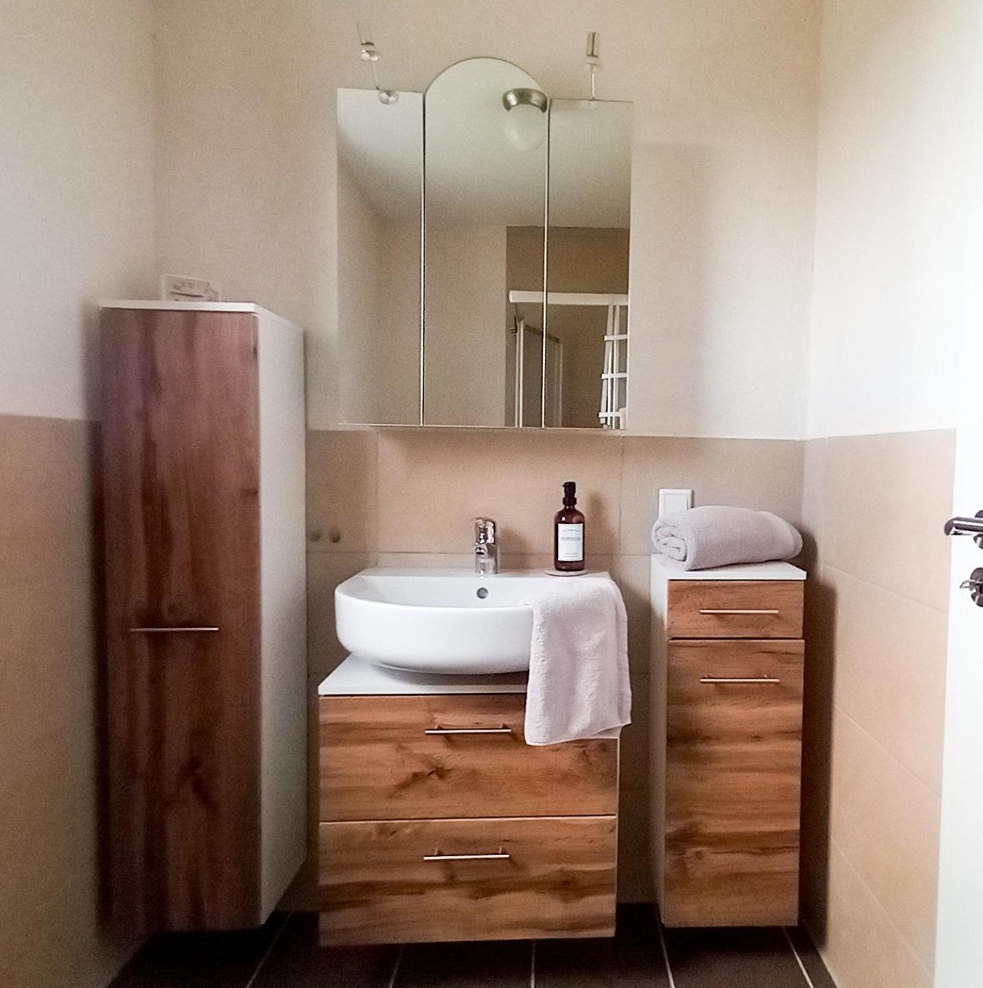 Ferienwohnung Evi'S Herzallerliebst บรีโลน ภายนอก รูปภาพ